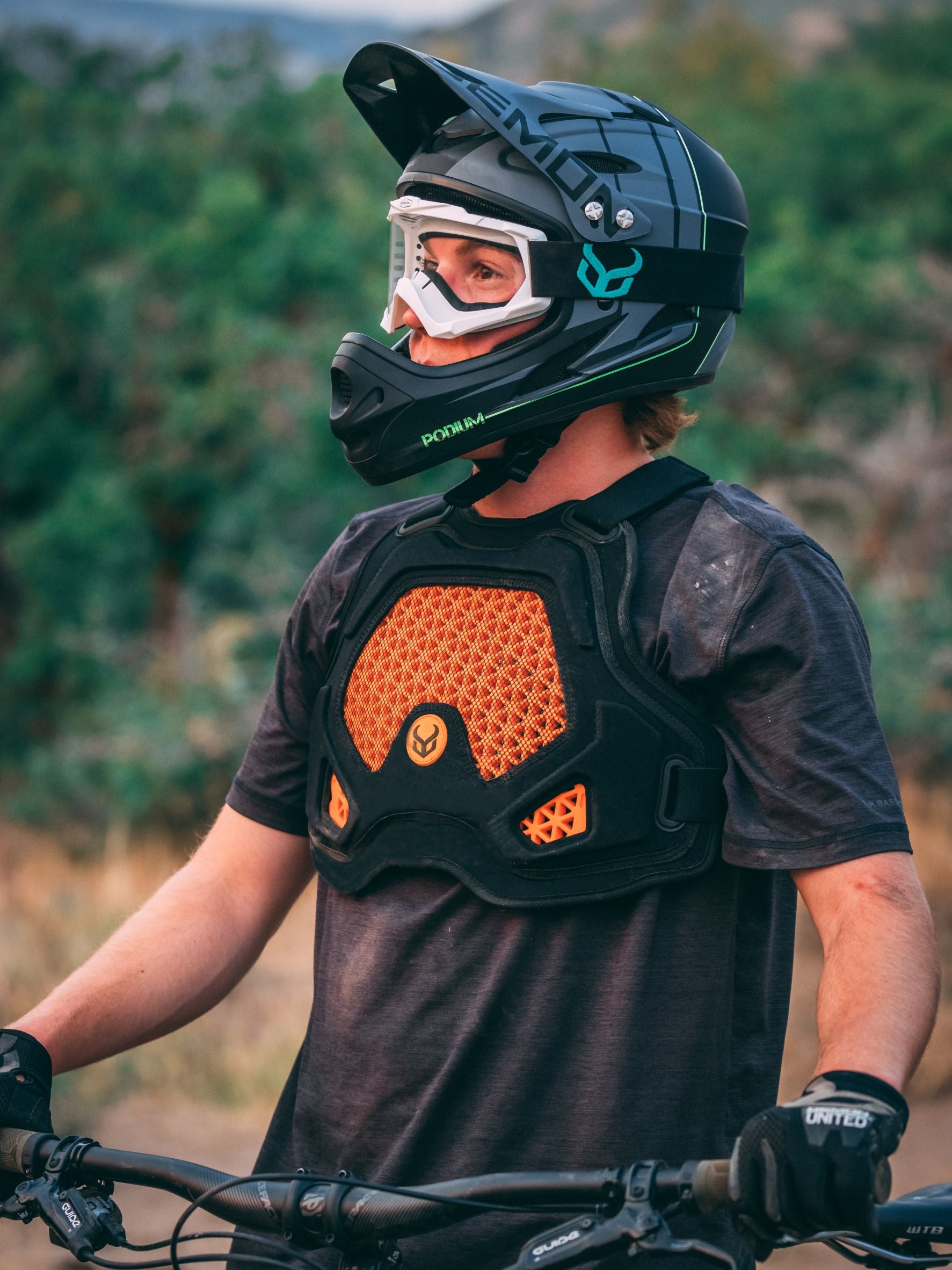 ghost mtb helm Demon United Ghost D3O Chest and Back Protector Large/XL / Ghost Rib Protector +$59
